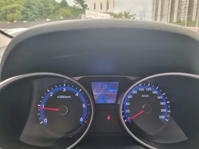 Hyundai Tucson 2015, 156733 км, за 4550.48 USD - фото 17