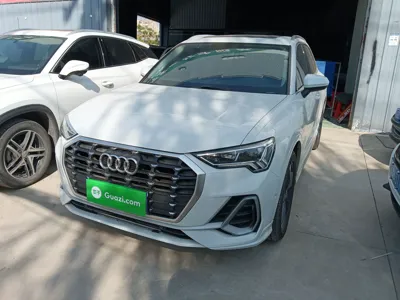 Audi Q3 · 2021 год