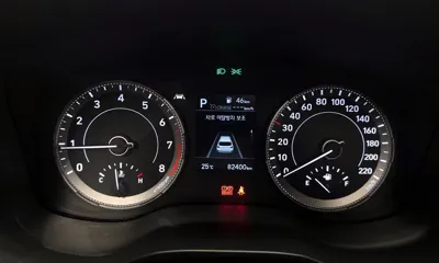 Hyundai Venue 2020, 82400 км, за 8782.21 USD - фото 8