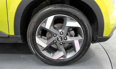 Hyundai Venue 2020, 82400 км, за 8782.21 USD - фото 21