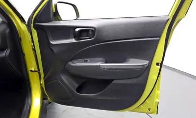 Hyundai Venue 2020, 82400 км, за 8782.21 USD - фото 25