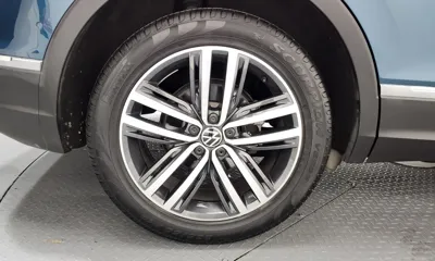 Volkswagen Tiguan 2021, 58748 км, за 20416.25 USD