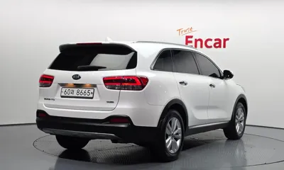 Kia Sorento 2017, 124273 км, за 9425.99 USD