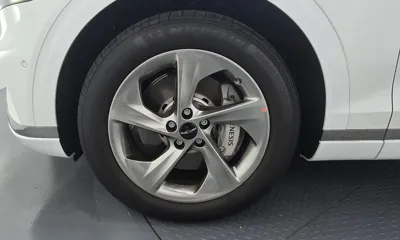Genesis GV70 2026, 2551 км, за 41059.47 USD
