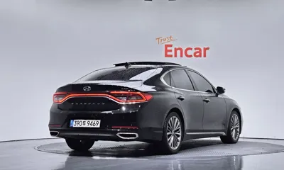 Hyundai Grandeur 2018, 122647 км, за 9739.42 USD