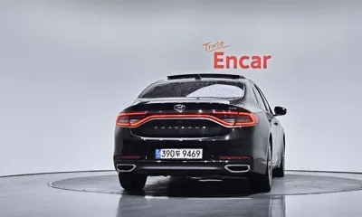 Hyundai Grandeur 2018, 122647 км, за 9739.42 USD