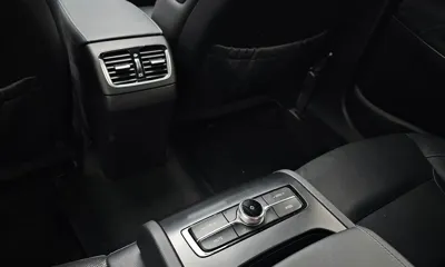 Hyundai Grandeur 2018, 122647 км, за 9739.42 USD - фото 18