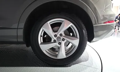 Audi Q3 2020, 66277 км, за 22362.34 USD - фото 21