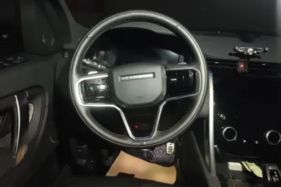 Land Rover Discovery Sport 2021, 44800 км, за 20637 USD - фото 10