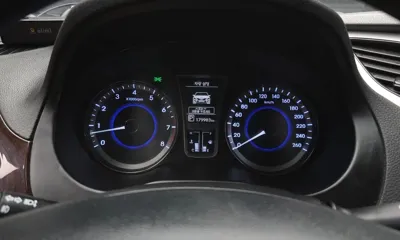 Hyundai Grandeur 2014, 179983 км, за 3252.67 USD - фото 8