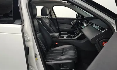Land Rover Range Rover Velar 2018, 107217 км, за 15850.68 USD - фото 10