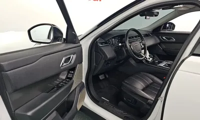 Land Rover Range Rover Velar 2018, 107217 км, за 15850.68 USD - фото 11