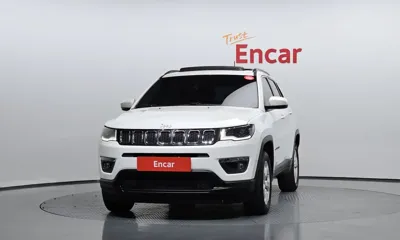 Jeep Compass 2019, 82015 км, за 8533.54 USD
