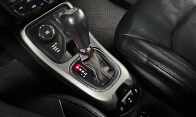 Jeep Compass 2019, 82015 км, за 8469.06 USD - фото 9