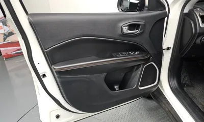 Jeep Compass 2019, 82015 км, за 8469.06 USD - фото 24