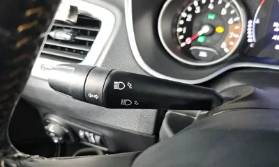Jeep Compass 2019, 82015 км, за 8469.06 USD - фото 29