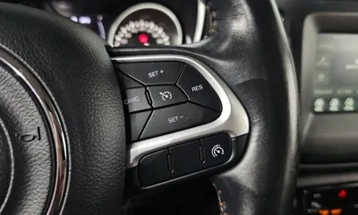 Jeep Compass 2019, 82015 км, за 8469.06 USD - фото 32