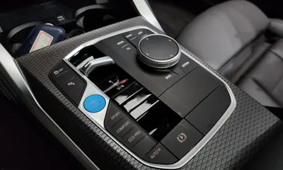 BMW i4 2024, 28059 км, за 31836.68 USD - фото 9