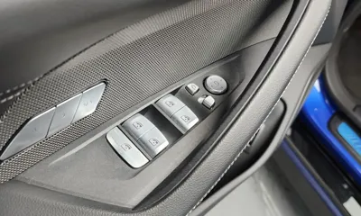 BMW i4 2024, 28059 км, за 31836.68 USD - фото 27