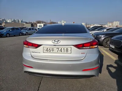 Hyundai Avante 2017, 174907 км, за 4193.53 USD