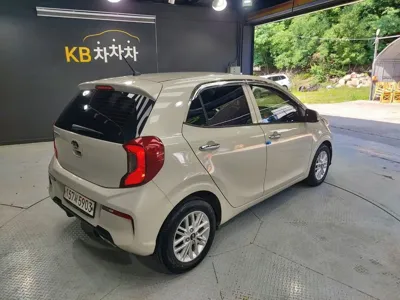 Kia Morning 2021, 34900 км, за 7557.01 USD