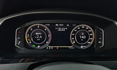 Volkswagen Arteon 2022, 72670 км, за 16887.4 USD - фото 8
