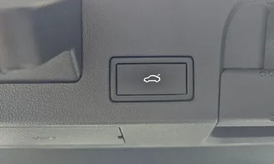Volkswagen Arteon 2022, 72670 км, за 16887.4 USD - фото 20