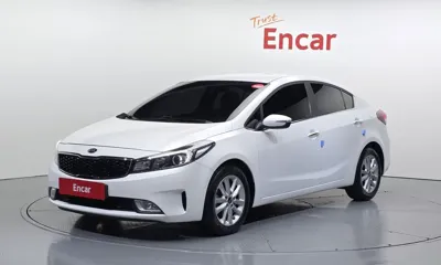 Kia K3 · 2016 год