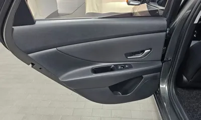 Hyundai Avante 2025, 18401 км, за 17386.2 USD - фото 25