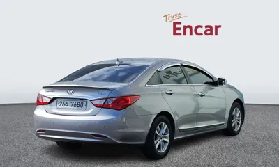 Hyundai Sonata 2010, 232278 км, за 2445.8 USD