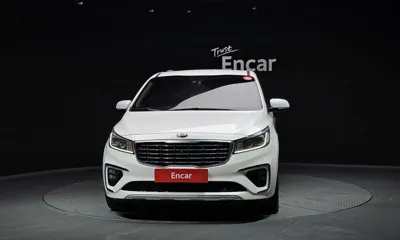 Kia Canival 2020, 90183 км, за 11826.89 USD