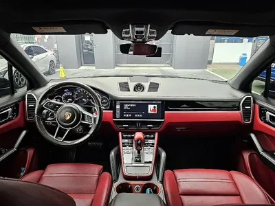 Porsche Cayenne 2019, 62000 км, за 53170.54 USD - фото 9