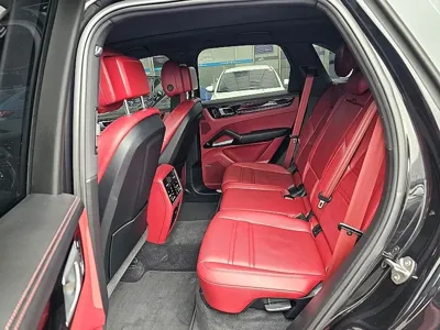 Porsche Cayenne 2019, 62000 км, за 53170.54 USD - фото 10