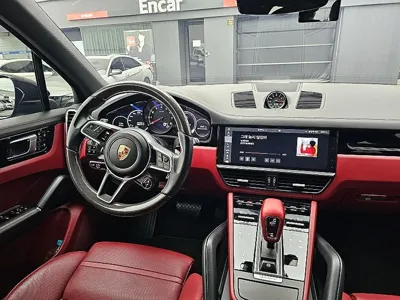 Porsche Cayenne 2019, 62000 км, за 53170.54 USD - фото 11