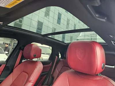 Porsche Cayenne 2019, 62000 км, за 53170.54 USD - фото 15