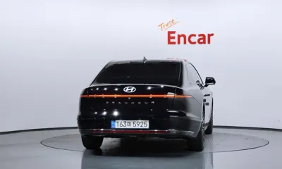 Hyundai Grandeur 2023, 37761 км, за 24028.12 USD