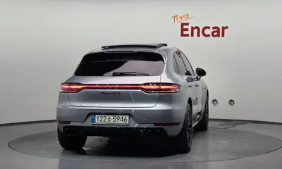 Porsche Macan 2021, 56560 км, за 44924.12 USD