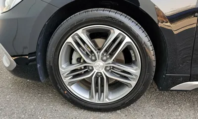 Hyundai Grandeur 2017, 84451 км, за 9712.59 USD