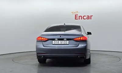 Hyundai Genesis 2015, 130368 км, за 6871.49 USD