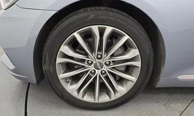 Hyundai Genesis 2015, 130368 км, за 6871.49 USD
