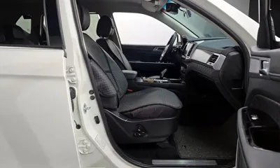 KG_Mobility_Ssangyong Rexton 2021, 80162 км, за 15061.83 USD - фото 11