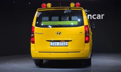 Hyundai Starex 2019, 106714 км, за 9184.01 USD