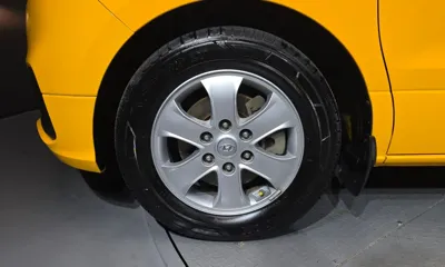 Hyundai Starex 2019, 106714 км, за 9184.01 USD