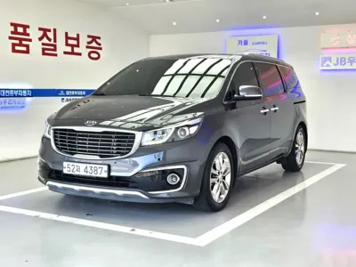 Kia Canival 2018, 91000 км, за 6406.53 USD
