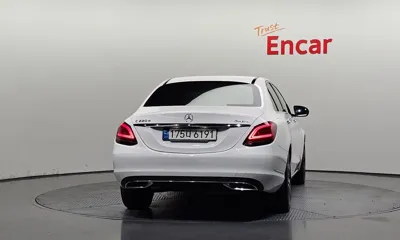 Mercedes-Benz C-Class 2020, 37030 км, за 18735.38 USD