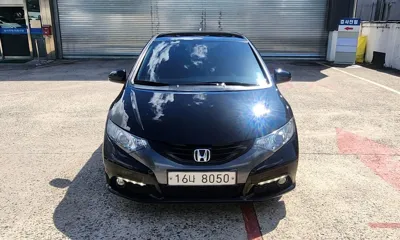 Honda Civic 2013, 104965 км, за 5189.17 USD