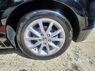 Honda Civic 2013, 104965 км, за 5189.17 USD