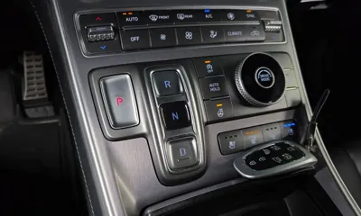 Hyundai Santafe 2021, 56572 км, за 18773.8 USD - фото 9
