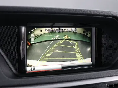 Mercedes-Benz E-Class 2013, 119445 км, за 5846.03 USD - фото 12