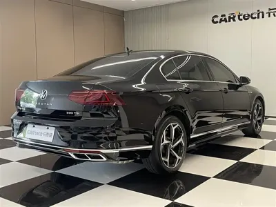 Volkswagen Magotan 2024, 34000 км, за 20413.27 USD